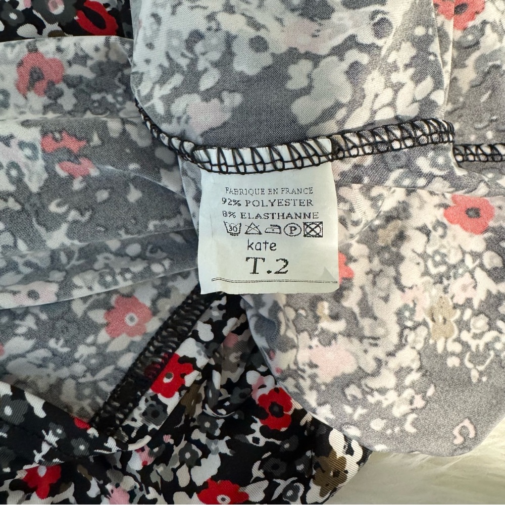 Fifilles Paris Floral Pattern Ruched Top - Picture 9 of 9